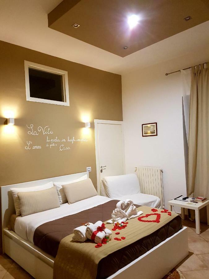 Antica Trani Villa ภายนอก รูปภาพ